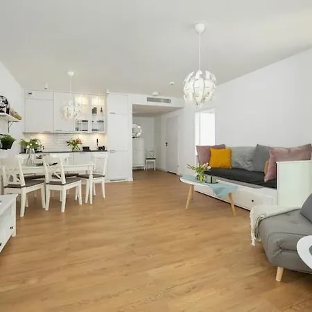 Apartment Near The Beach, *