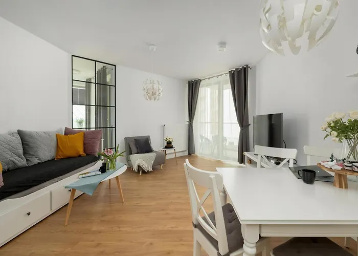 شقة Close To The Sea, With Pool And Sauna بوبيروفو