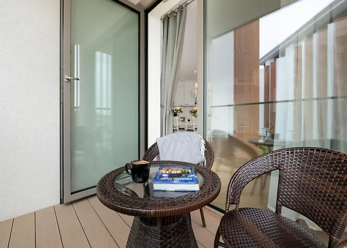 Close To The Sea, With Pool And Sauna * بوبيروفو