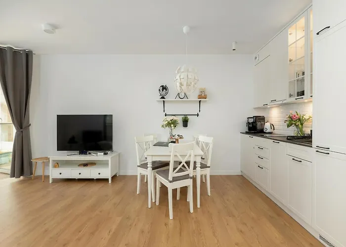 شقة Close To The Sea, With Pool And Sauna